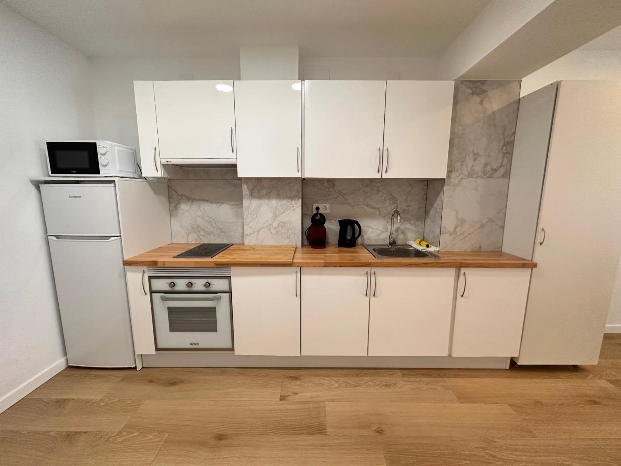 Artes Y Oficios Apartaments Ab Valencia Exteriör bild