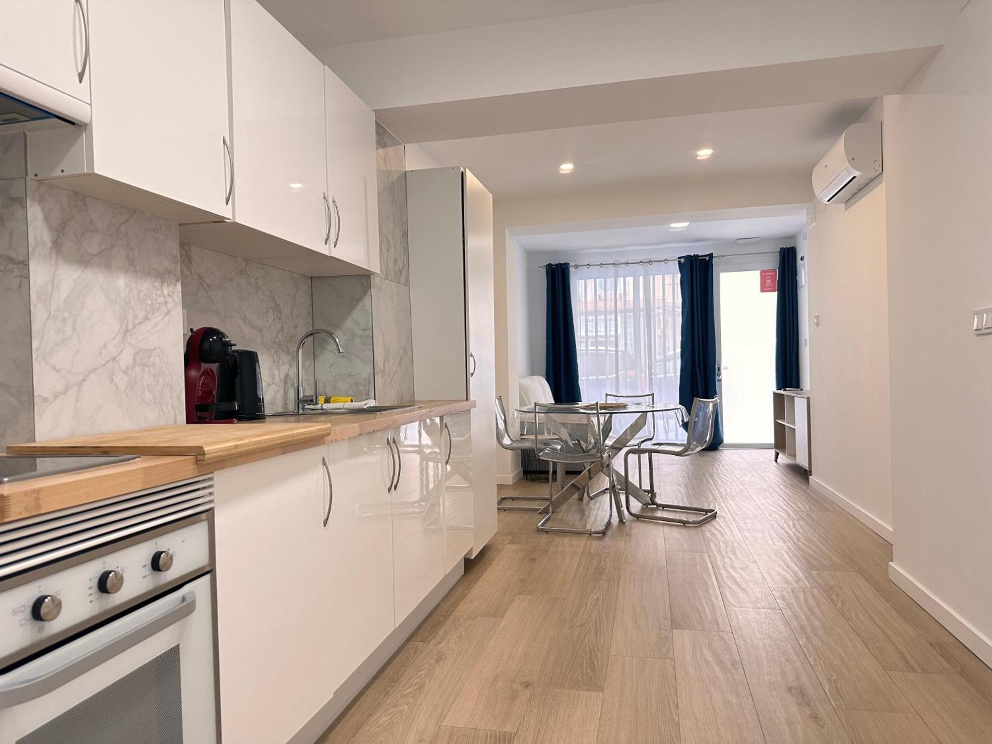 Artes Y Oficios Apartaments Ab Valencia Exteriör bild